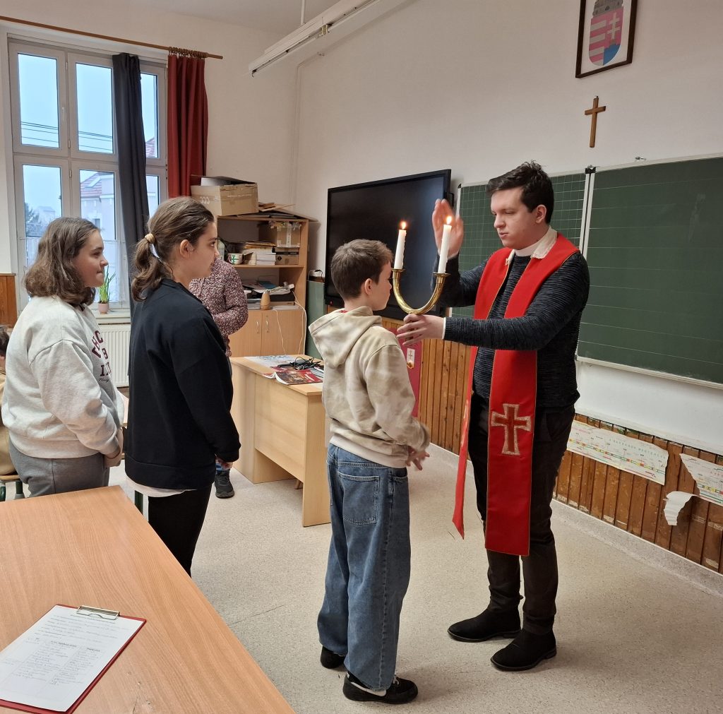 A képhez tartozó alt jellemző üres; 1-1024x1011.jpg a fájlnév